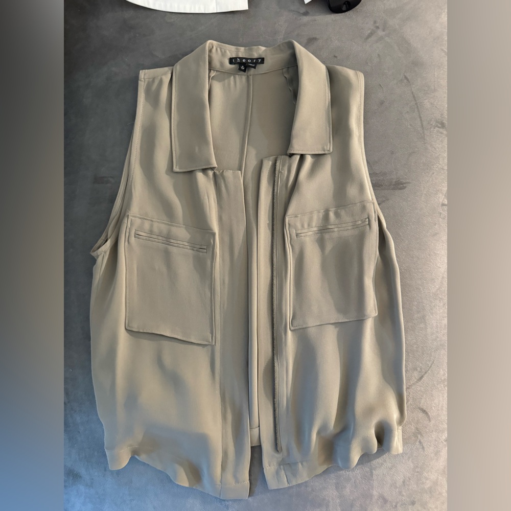 Theory Gemia Green Zip Front Blouse